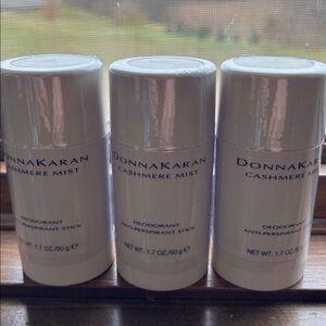 Donna Karan Cashmere Deodorant Anti-perspirant set of 3
